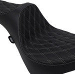Drag Specialties Predator III Seat | Double Diamond w/Silver Stitch (0802-1146)