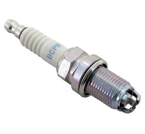 NGK Standard Series Spark Plug BCPR7ET (5509)