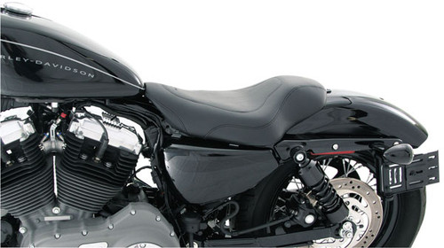 Mustang Tripper Solo Driver Seat Black (76350)