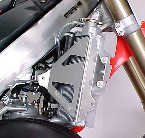 Works Connection Aluminum Radiator Braces (18-067)
