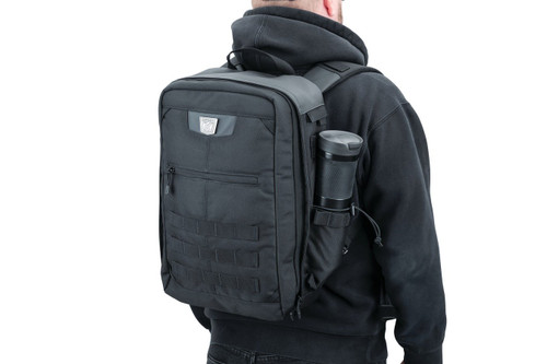 Kuryakyn Momentum Runaway Backpack (5257)