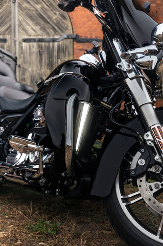 Ciro Fang Chrome Lower Fairing Lights (45800)