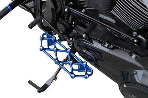 Arlen Ness Diamond Blue Driver Floorboards (410-055)