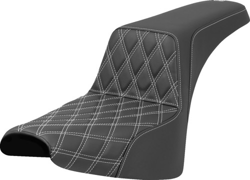 Saddlemen Step-Up Seat w/ Front Lattice White Stitch (818-30-17206)