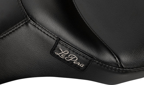 Le Pera Outcast 2-Up Smooth Black Seat | Black (LV-987)