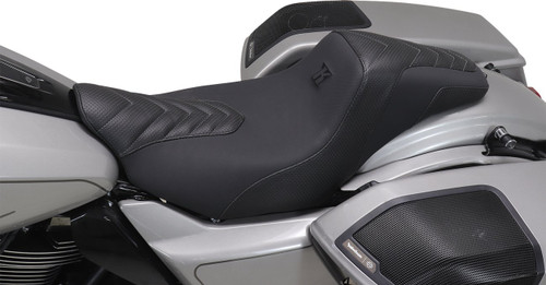 Mustang Kodlin Signature Series Squareback Seat (76324GM)