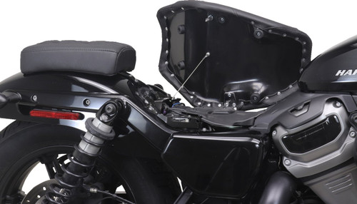 Mustang Tripper Double Diamond Solo Seat (83100)