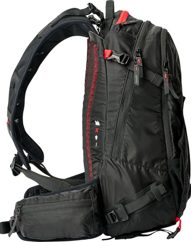 USWE 18L Day Zippered Backpack