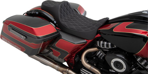 Drag Specialties Predator III Ext. Reach Seat | Dbl Diamond w/Silver (0801-1261)