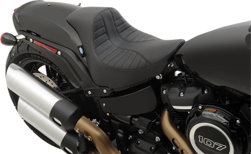 Drag Specialties EZ-ON Solo Seat | Scorpion Stitch (0802-1128)