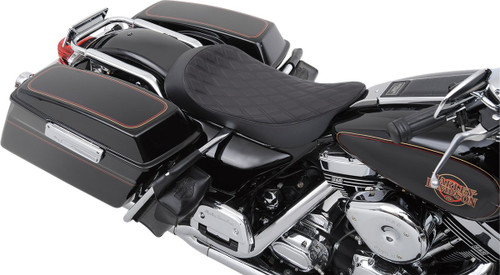 Drag Specialties EZ-ON Low-Profile Solo Seat | Double Diamond (0801-1155)