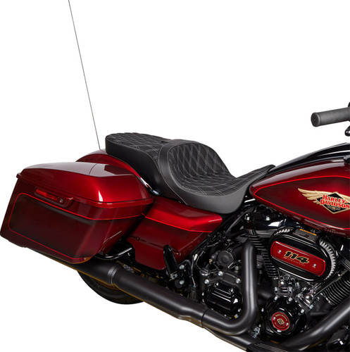 Drag Specialties Freedom Seat | Double Diamond w/Silver Stitching (0801-1482)