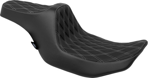 Drag Specialties Predator III Seat | Double Diamond w/Silver Stitch (0801-1919)