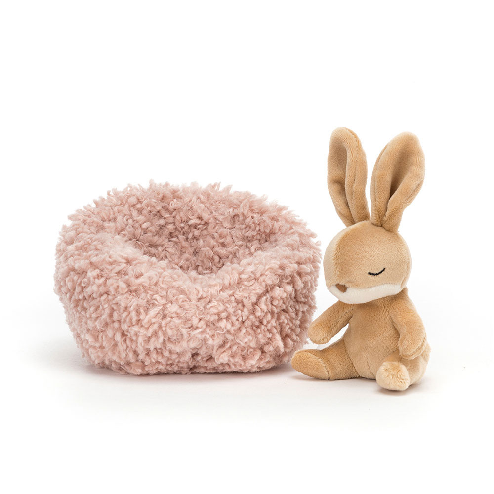 Hibernating Bunny, Main View