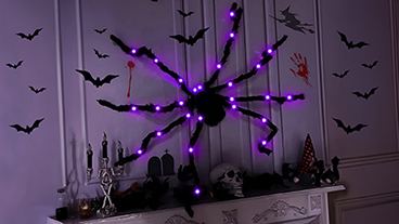 Halloween Decorations & Props