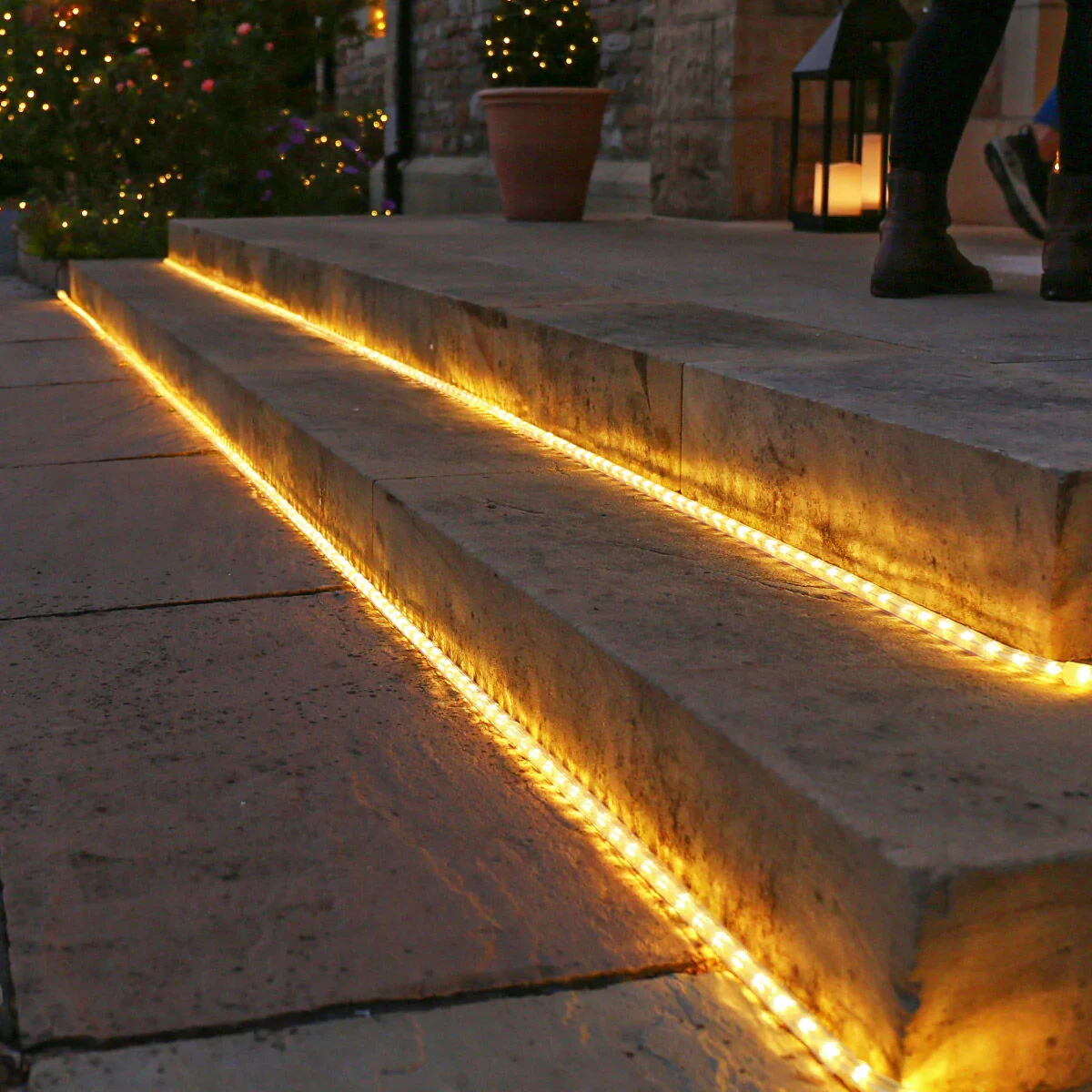 Led Rope To Create Frame 10 Easy DIY Project Ideas Using LED Rope Lighting - Birddog Lighting