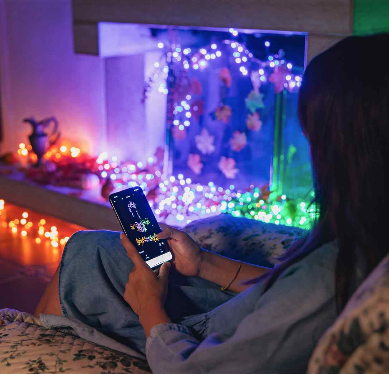 Twinkly Smart Lights - 400 LED RGB Multicolor Chasing Light String Cluster - Generation II - BT-Wifi - 19.5 Feet - Thumbnail 4