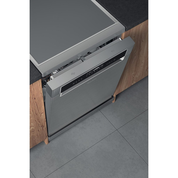 Hotpoint HFP5O41WLGXUK Freestanding Dishwasher