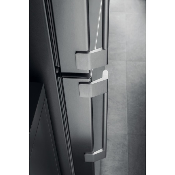 Hotpoint NFFUD191X1 Freestanding Fridge Freezer
