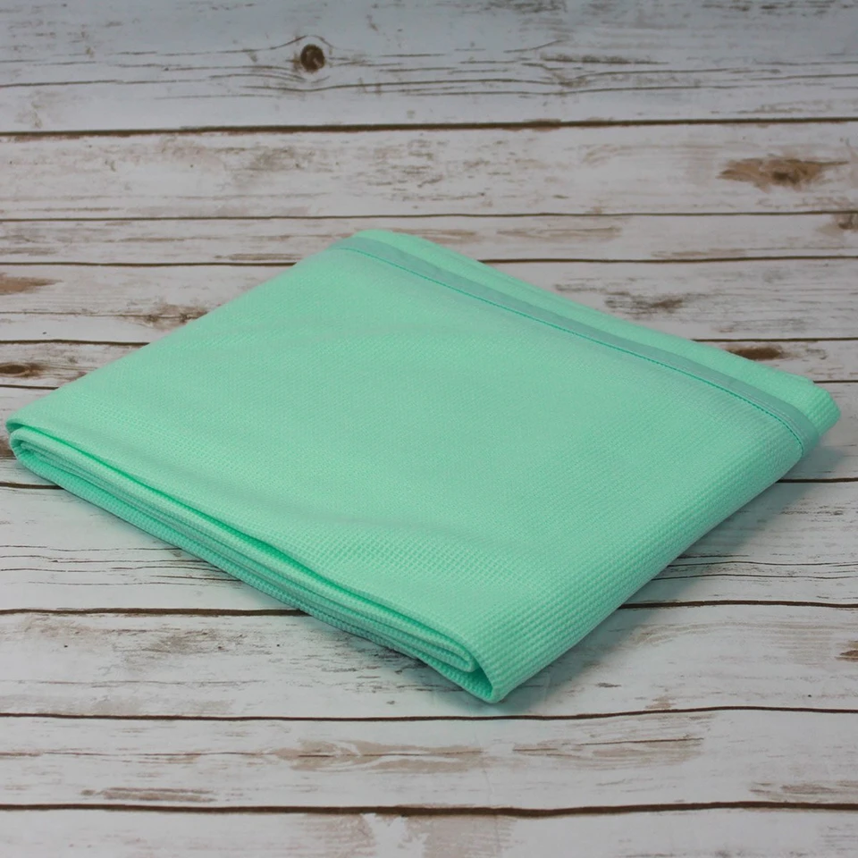 Midweight Thermal Throw Blankets (Box of 20)