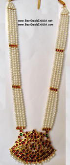 Long chain with 4 strands of artificial pearls.