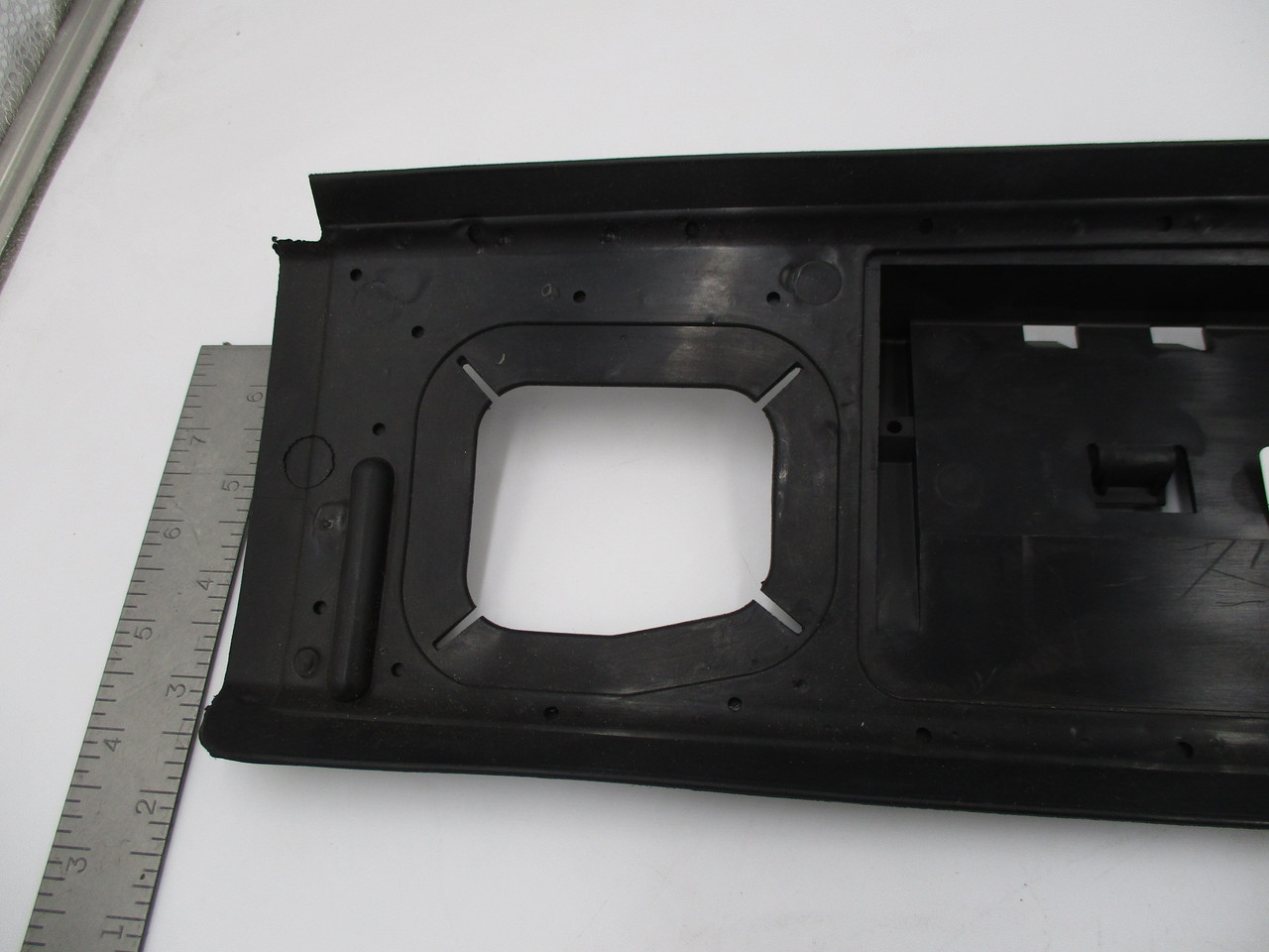 Front air guide 87/88 944s only 944online