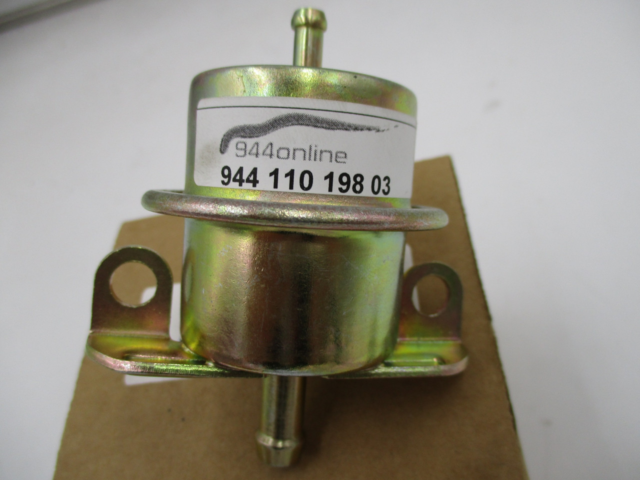 Fuel Pressure Regulator - Compatible With 1986 - 1993 Mercury Grand Marquis 1987 1988 1989 1990 1991 1992