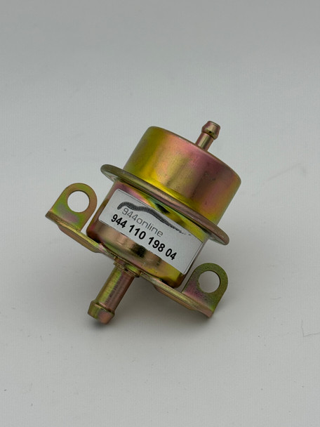 Fuel Pressure Regulator 87 944 S Only 94411019804