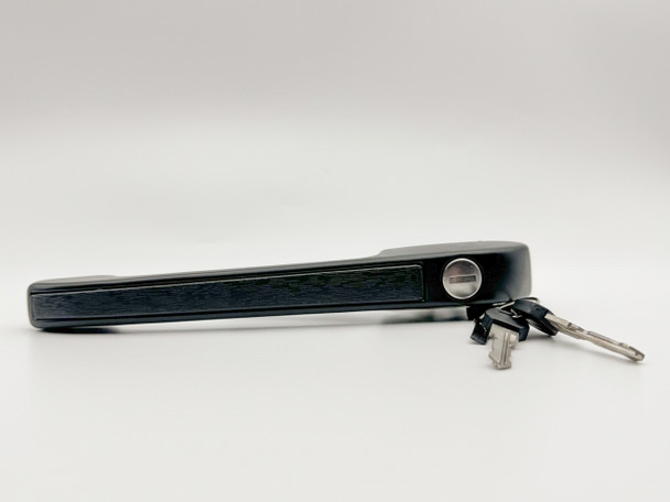 Door Handle Complete outer 944 924s w/no central locking skukey_1001028