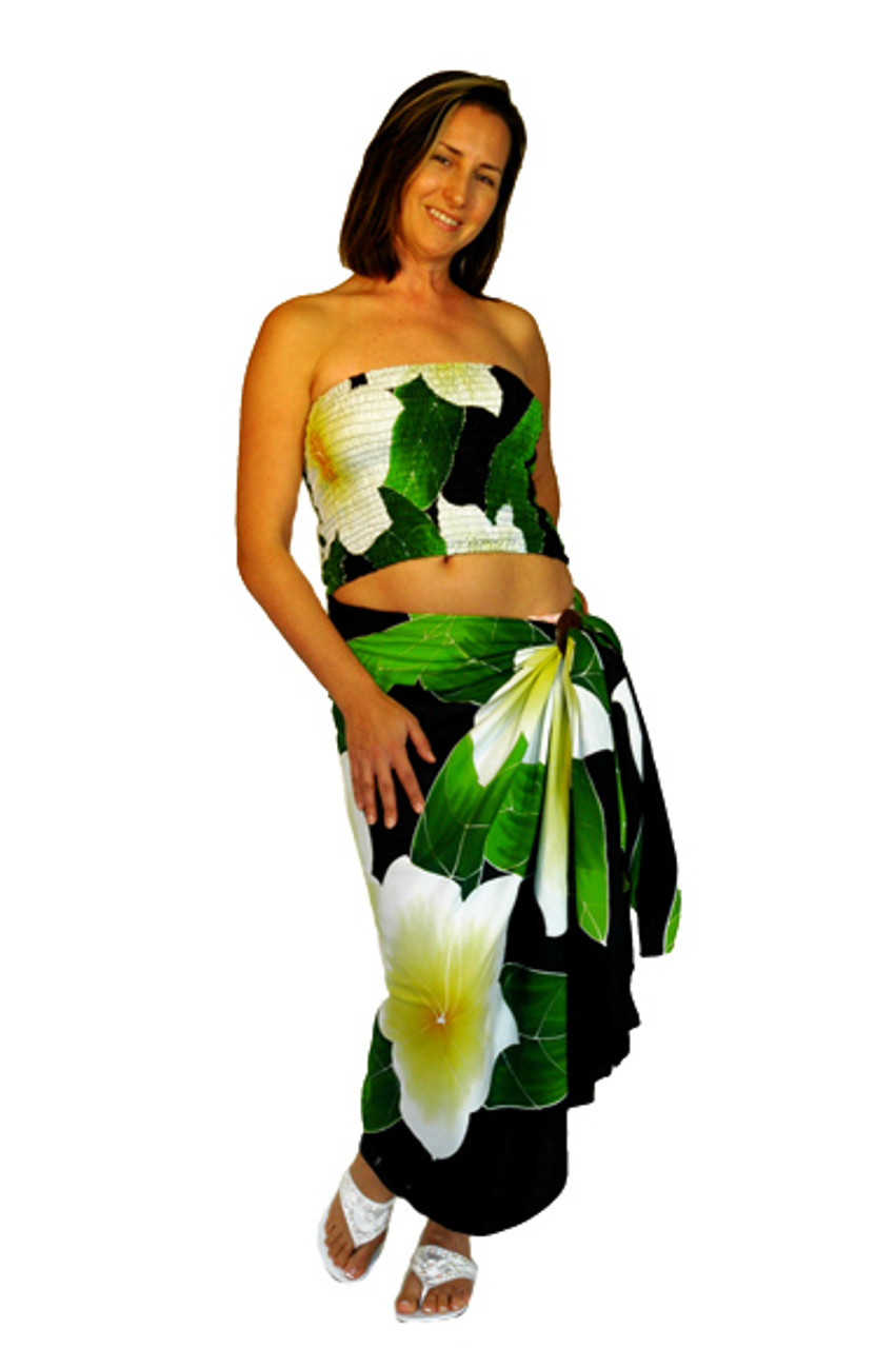 Sarong Set Hawaiian Style Plumeria