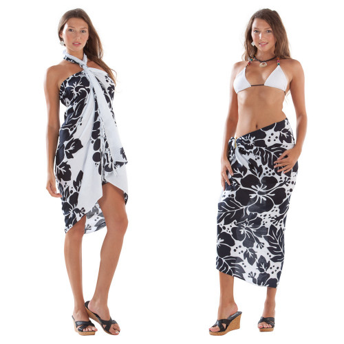 Triple Lei White Sarong in Black/White