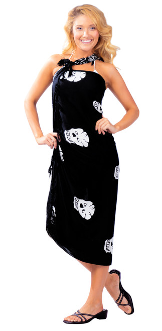 Skull Sarong "Black and White"