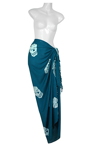 Skull Sarong "Grayish Blue / White"