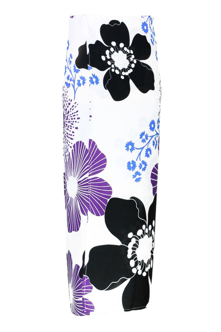 Mens Floral Fringeless (TM) Sarong in Purple Mens Floral Fringeless (TM) Sarong in Purple