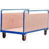 Carro de plataforma con 2 laterales de madera ajustables