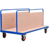 Carro de plataforma con 2 laterales de madera ajustables