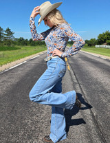 Light Wide Leg Trouser