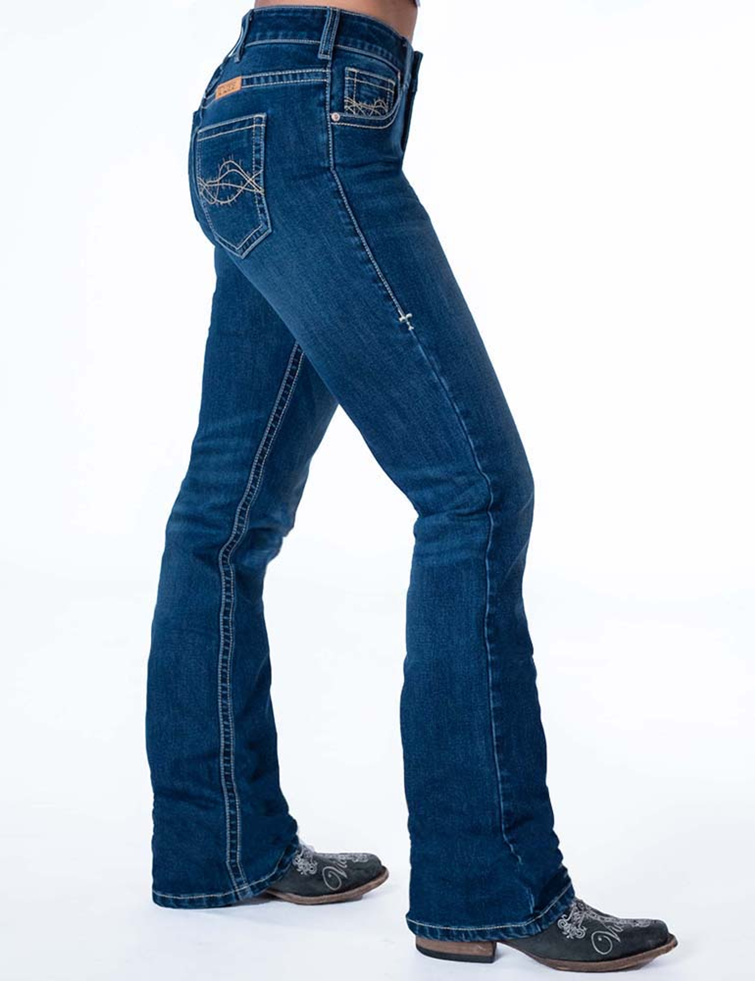 DFMI Fleece - Cowgirl Tuff Co. & B. Tuff Jeans