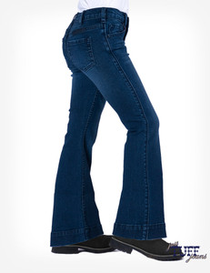 Cowgirl tuff deals wild pathmaker jeans