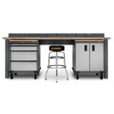Gladiator® 6' (182.9 cm) Wide 9-Outlet Workbench Powerstrip GAAC68PSDG