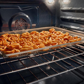 Whirlpool® 30-inch Gas Range with Air Cooking Technology, No Preheat Air Fry and Air Baking and Self Clean WFGS5030RZ