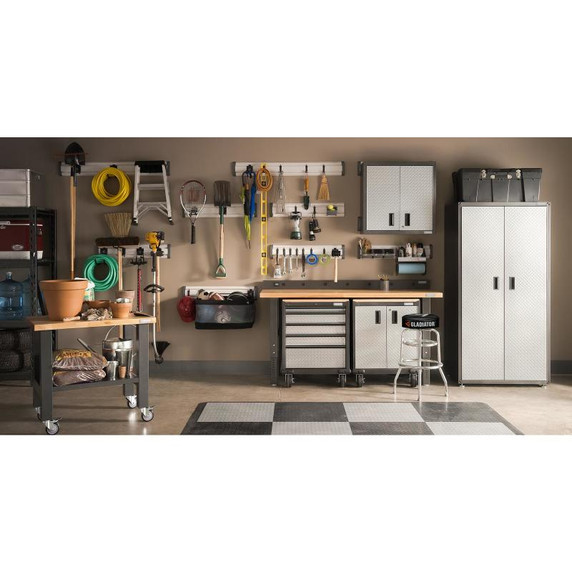 Gladiator® 6' (182.9 cm) Wide Adjustable Height Hardwood Workbench GAWB06HWEG