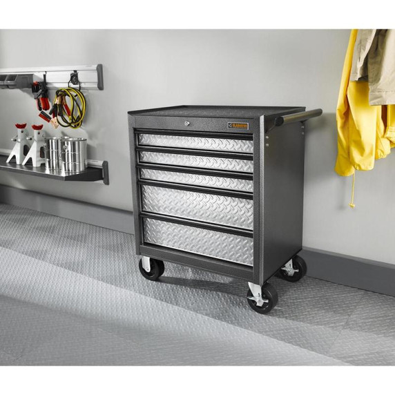 Gladiator® 48" (121.9 cm) Solid Shelf GAWA48SFRG