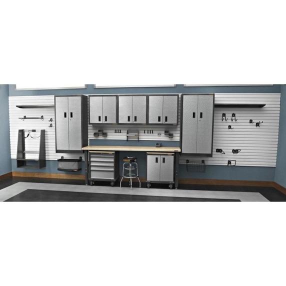 Gladiator® 48" (121.9 cm) Solid Shelf GAWA48SFRG