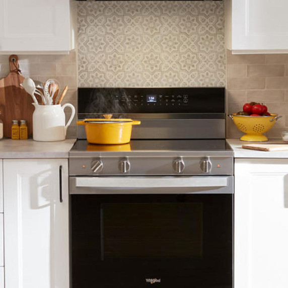 Whirlpool® 30-inch Smart Electric Range with Air Cooking Technology, WipeClean™ Coating, Steam/Self Cleaning, Rapid Preheat 5.3 CuFt Capacity YWFES7530RZ
