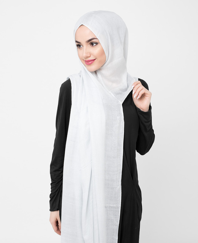 Pinless Glacier Grey Viscose Hijab