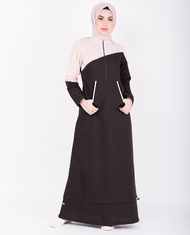 Black & Baby Pink Print Jilbab