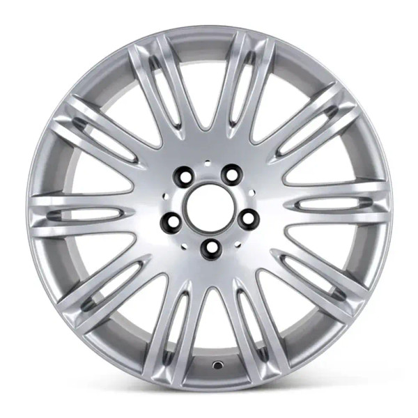 Front view of 18x8.5 Replica rims for sale. Silver Replacement Alloy wheels fit Mercedes E320, E350 and E500 part 2114015302