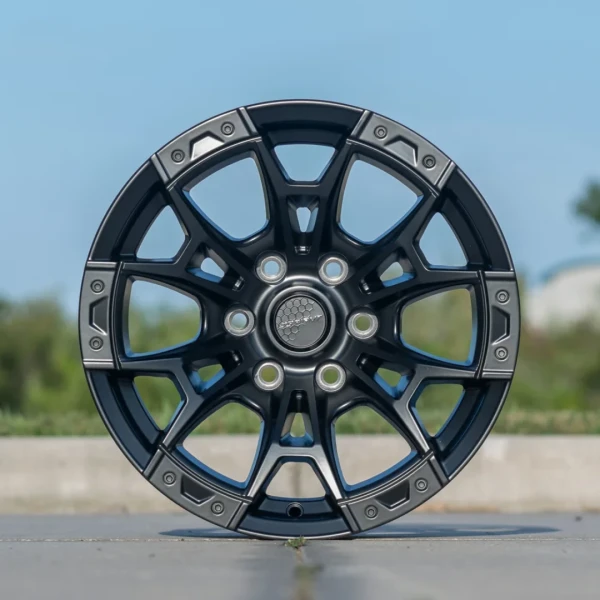 17x9 Defiant wheel DF04 for Ford F-150 rims 9511459, outdoor lifestyle image