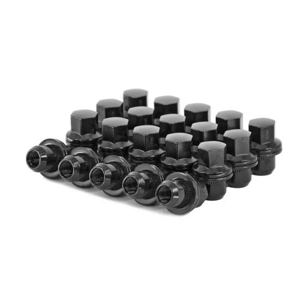 Set of 20 14x1.5 Black Mag Shank OEM-Style Lug Nut 7/8 22mmkit Hex for Range Rover, on white background